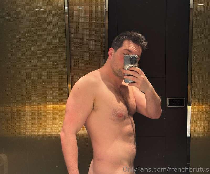 frenchbrutus image #0