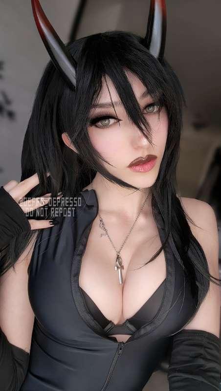 [Early Access] Some Selfies