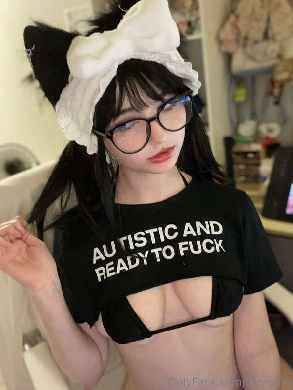 read my shirt 🫶