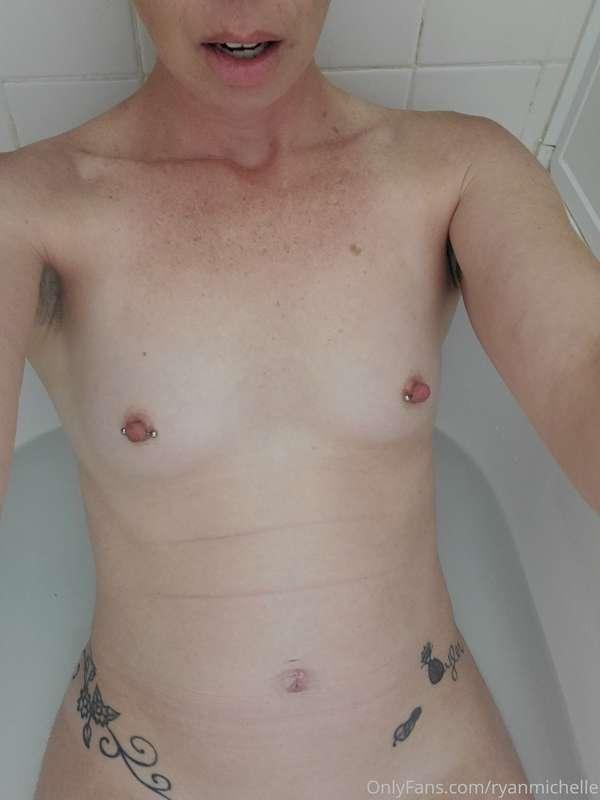 Happy titty tuesday!!!!!! Let me ask would you be willing to..