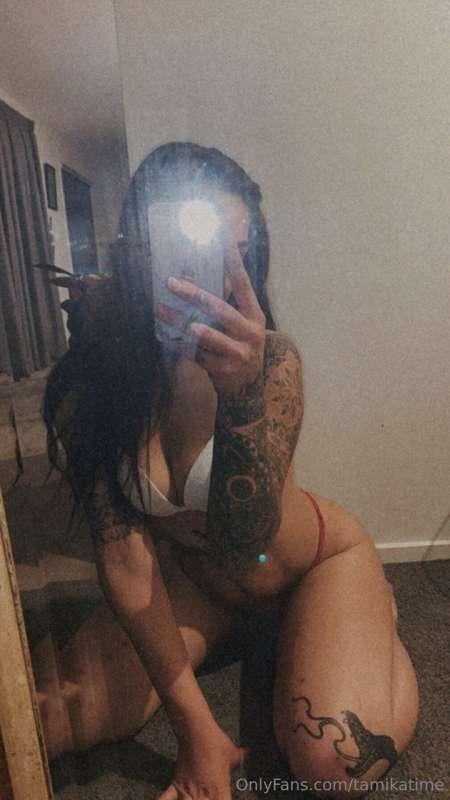 I think it’s time to invest in a DSLR camera 📸