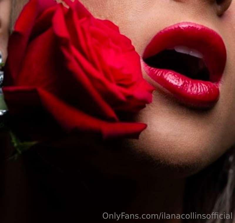 This is your reminder that V day is coming up 🌹. I can’t wai..