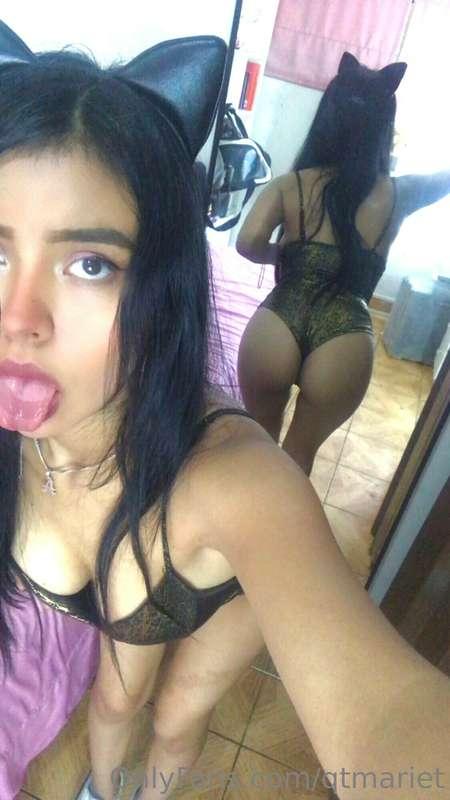 i need someone to take care of this ass and tongue for me  <..