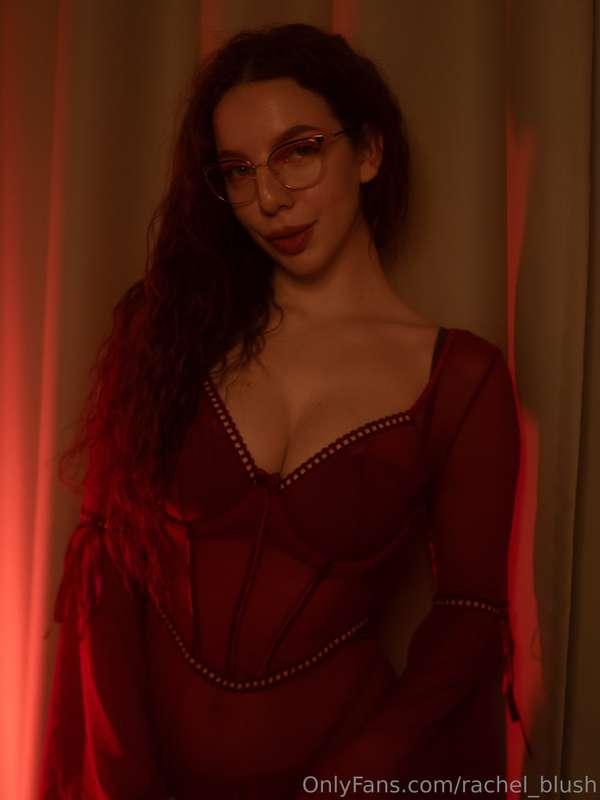 March 8th is getting closer🥰This day is all about beauty, at..