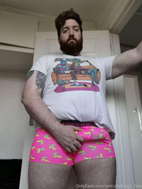 Who likes big bananas?