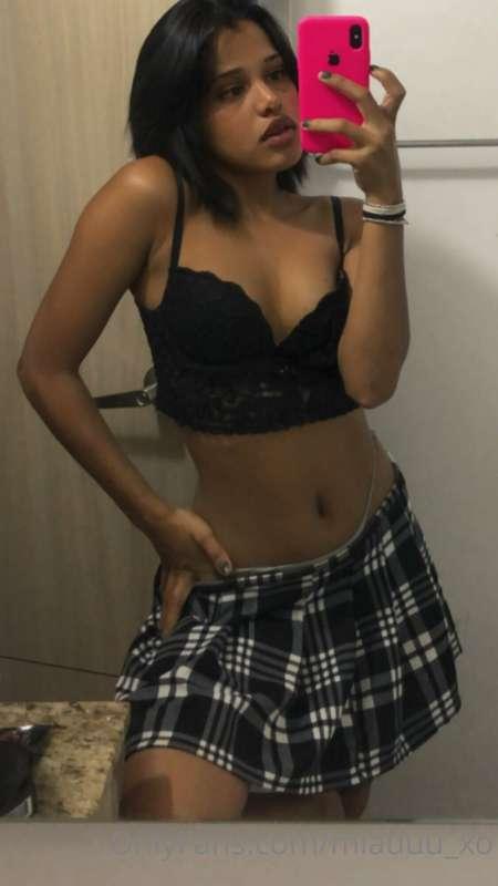 😋