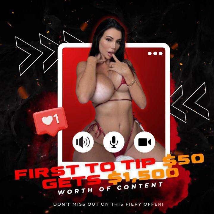 First Fan to tip gets 555$ worth of content! 🥵