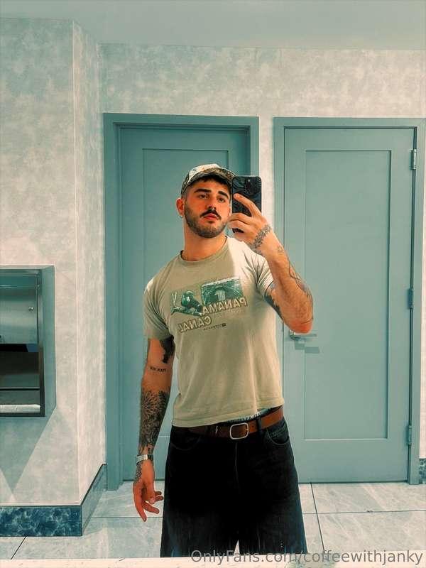 spent the weekend in NYC! now i'm off to London tomorrow! ho..