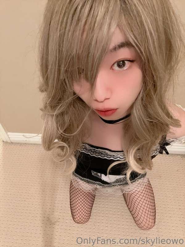 <3