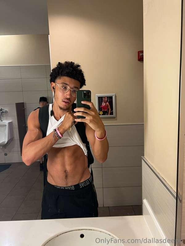 Black Friday sale coming up, check your DM's 😈