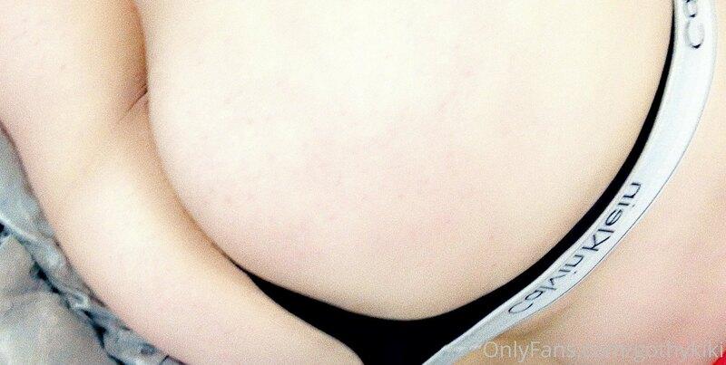 Someone pay for butt enlargers for me pls x thx
