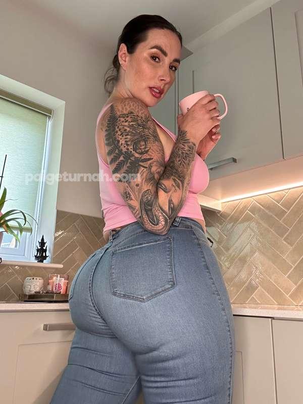 Mommy says Morning 💋☕️