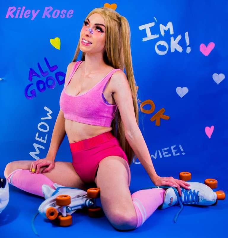 Skater Girl! Before the fall….