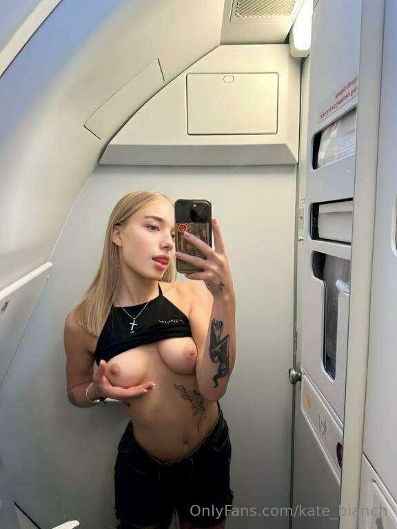 airlines @mermaidmasha

You're gonna remember this flight.

..