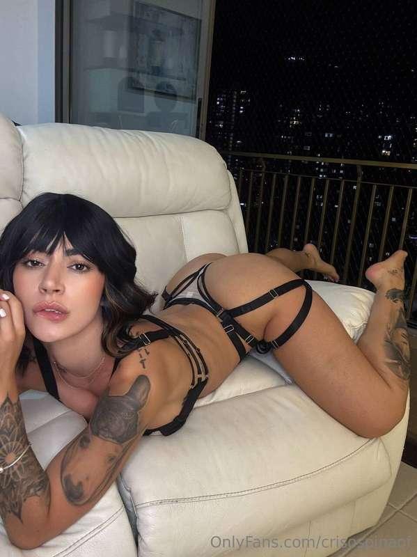 Iniciemos el mes haciendo cositas pervertidas y calientes🙈❤️..