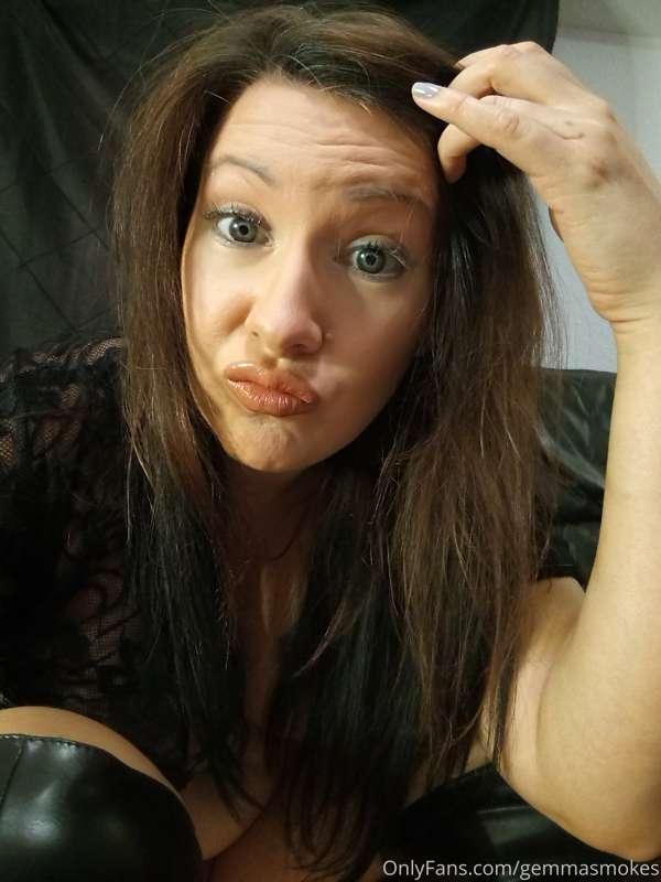 Omg! Offering custom videos & cum show cam discounted until ..
