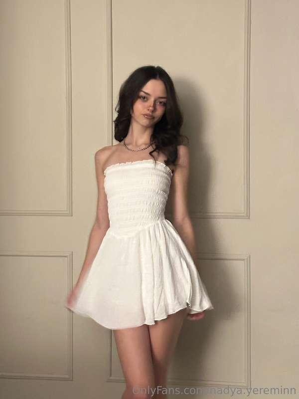 Does this white dress make me look innocent?👉👈