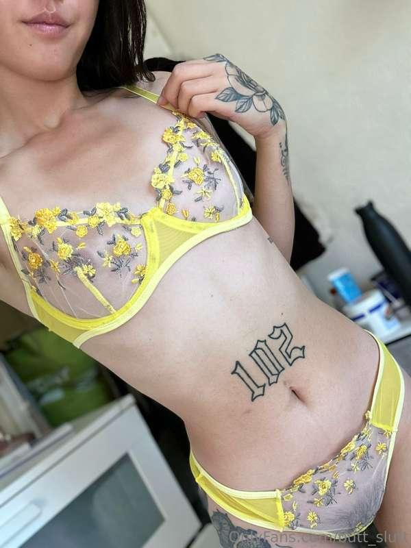 Does yellow suit me? 🌼