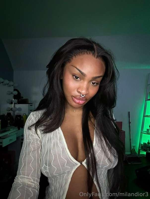 Why the fuck am I always horny in the morning? DM me if you ..