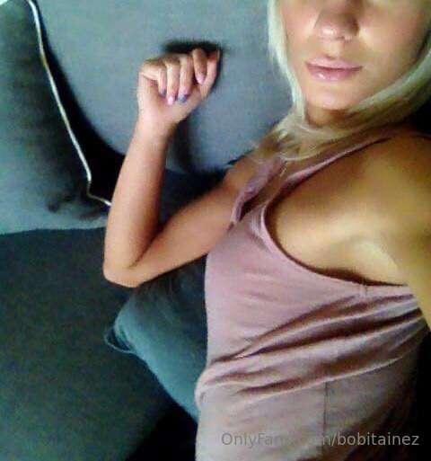 What are you doing right now?😊
