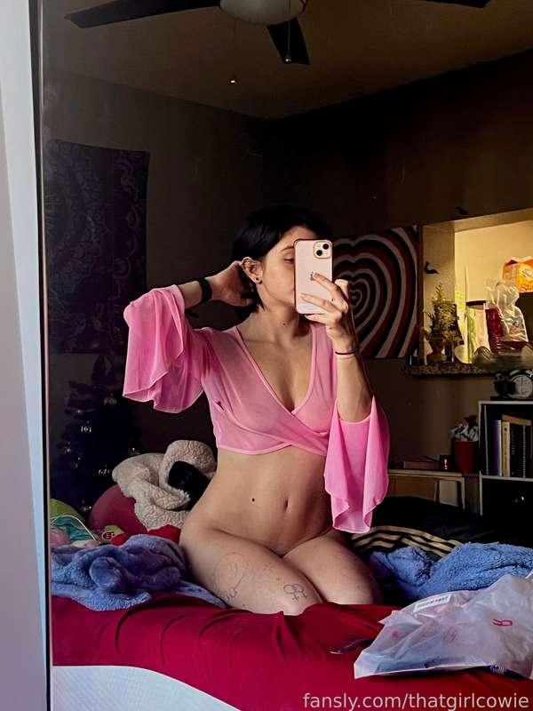 thatgirlcowie image #2