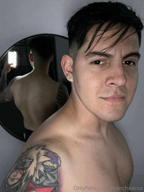 Do you like my new haircut, love?