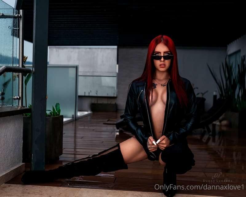 happy start to the week guys ✨🖤
beauty dark🖤🔥😎🥵🥵