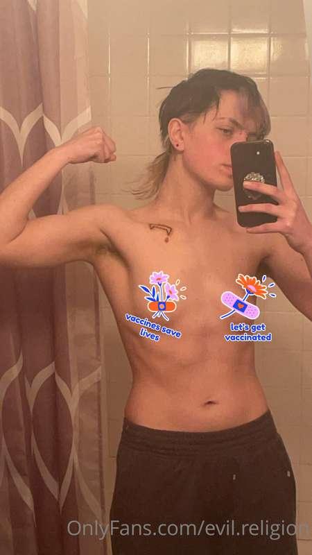 reminder to get ur vaccine/booster if u havent, if u have ur..