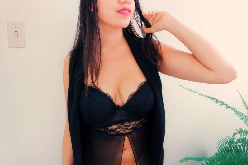 Chic and sexy 💋