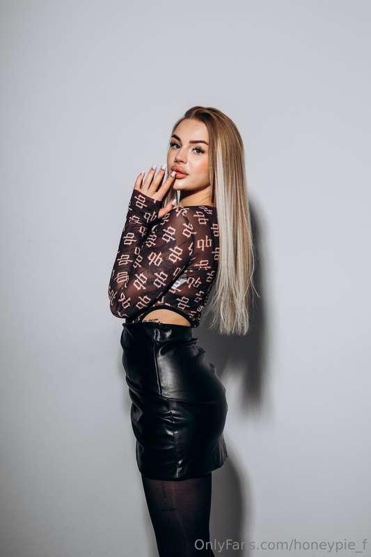 ✨ Capturing the essence of beauty and confidence during my l..