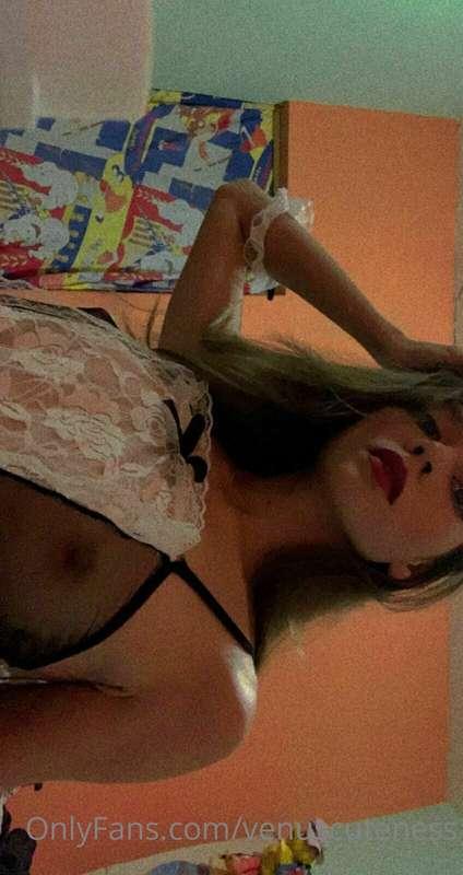 be honest, do you like when I dress up?