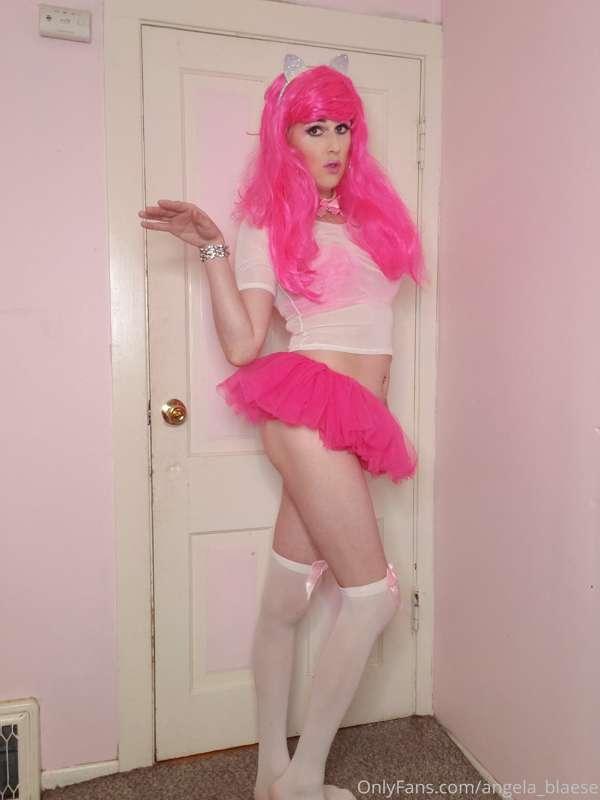 💖NEW PHOTOSHOOT💖
Im a cute little fucktoy hehe 😘 CUM use me ..