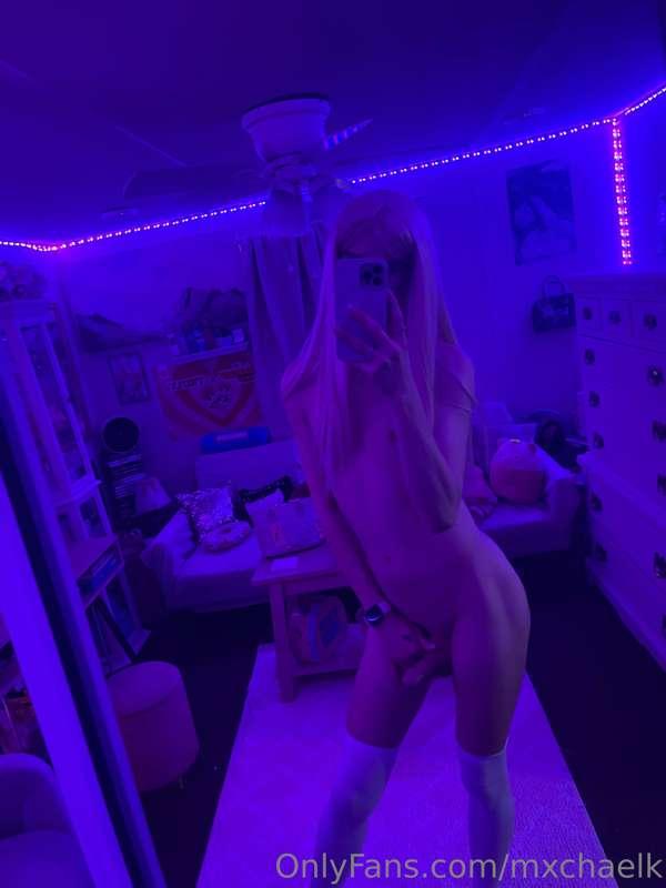 maybe you’ll like me with my clothes off 😉