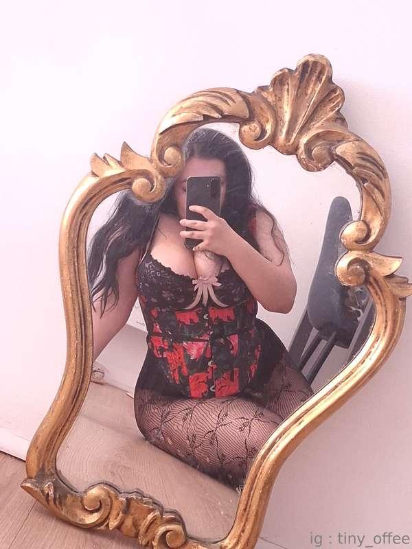 Tu me dis bonjour en pv ? S'il-te-plaît ?～～☆～★～☆～★～☆～～ENG : ..