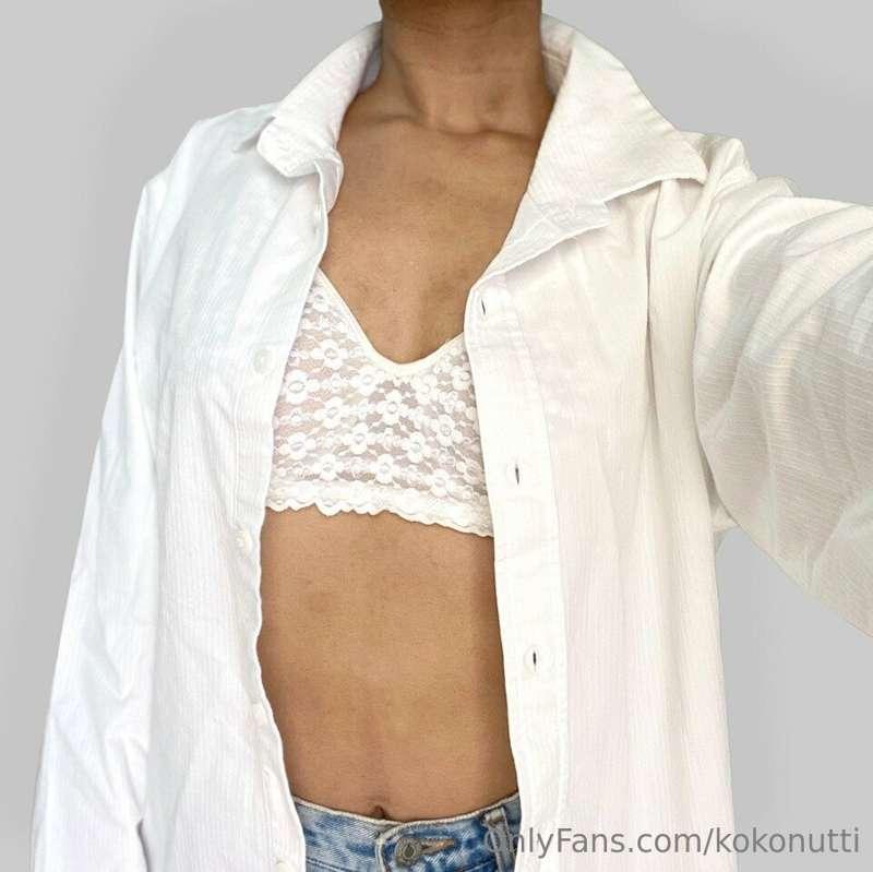 Still here🌼 sometimes… lol