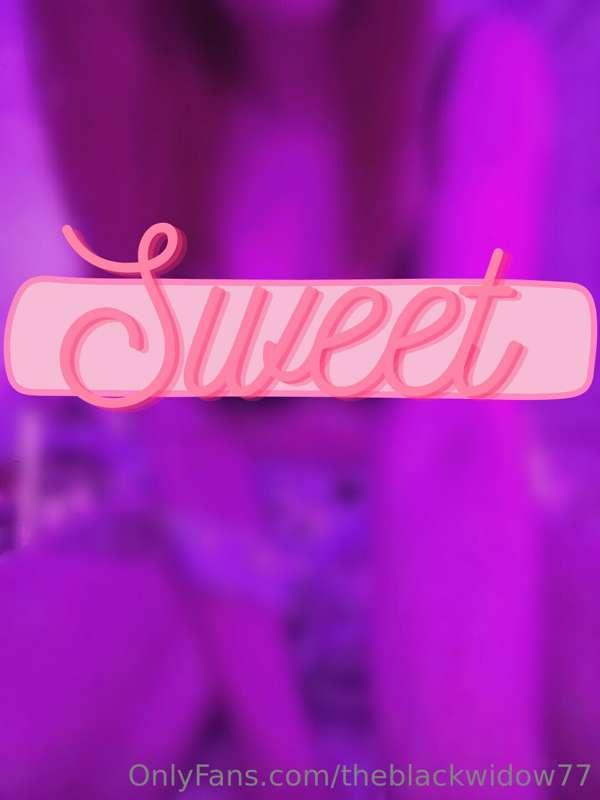 💖🤭

{Descripción de contenido: 2 Fotos , en las que llevo un..