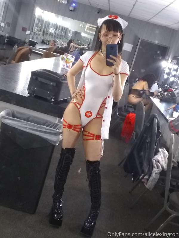 Hi, I am your nurse. ... I am detecting your heart rate and ..
