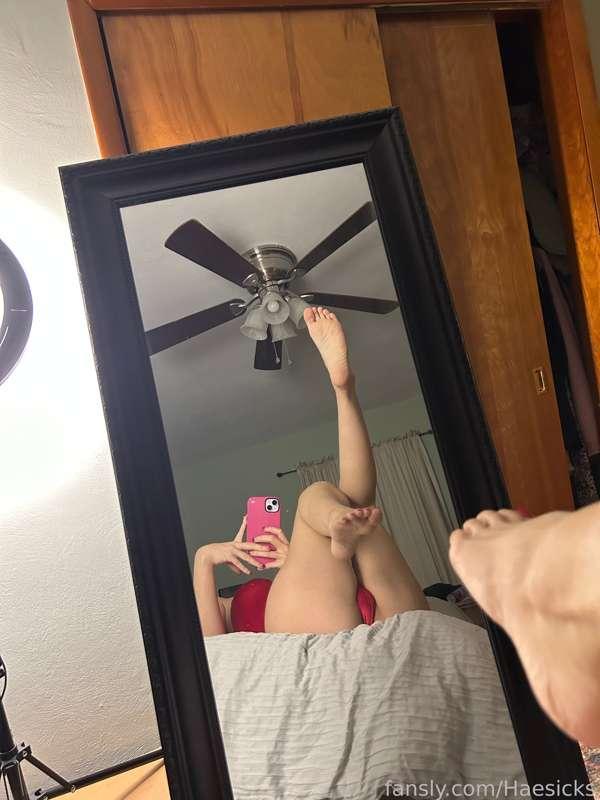 Don’t forget to turn on auto-renew so you don’t miss free content like this 🥵  #fyp