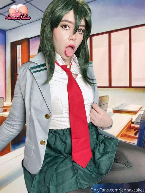 Fuck me in the classroom pls 🥺 ?