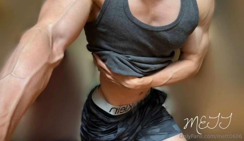 I'm showing my stomach a little bit 🥰