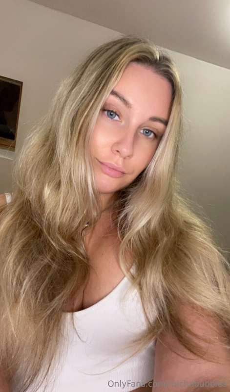 Pretty face 