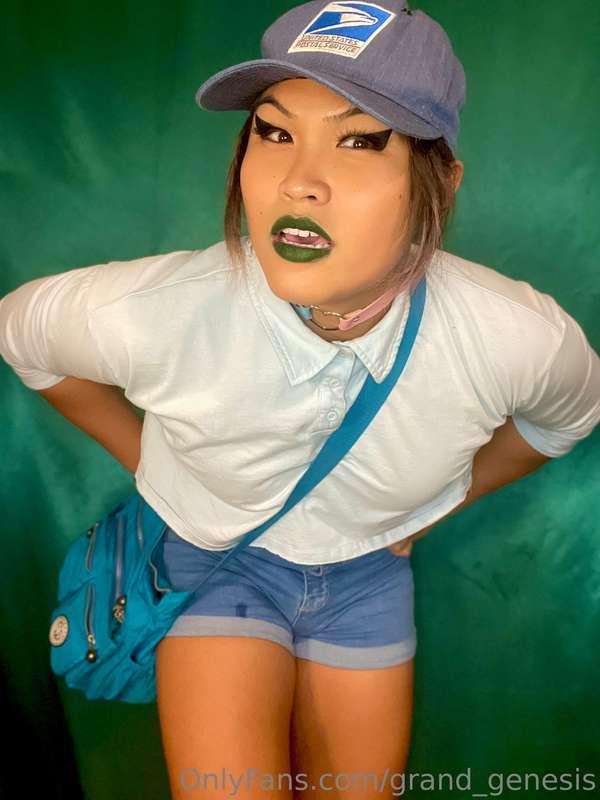 Listen I’d love to fuck you, but I have a lot of mail to del..