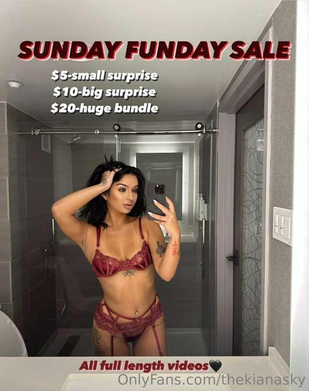 Sunday Funday! Let me take care of you?  🖤🖤🖤