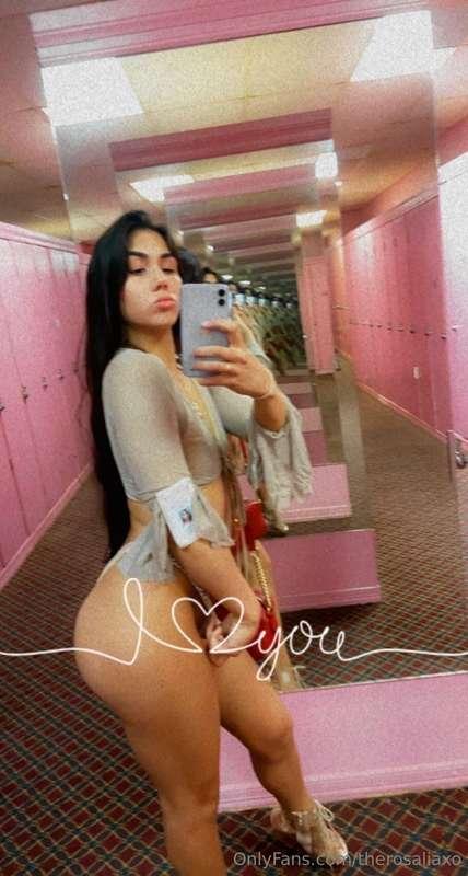 would you let me dance for you if you saw me in the club 😏