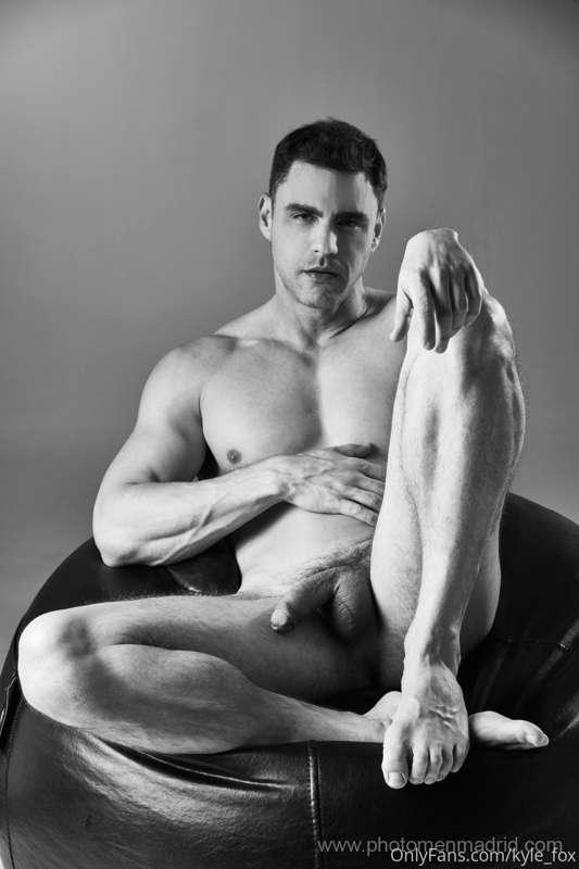 Photo by @photomenmadrid