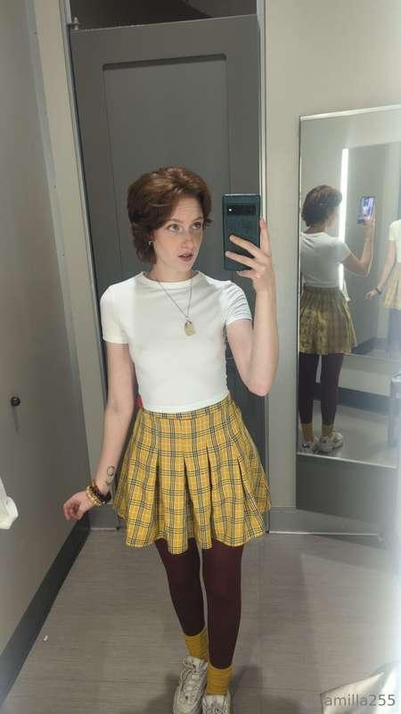 Go check out my friends page! Very funny and pretty girl!!! ..
