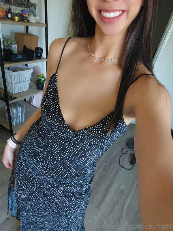 Got my sundress on😈