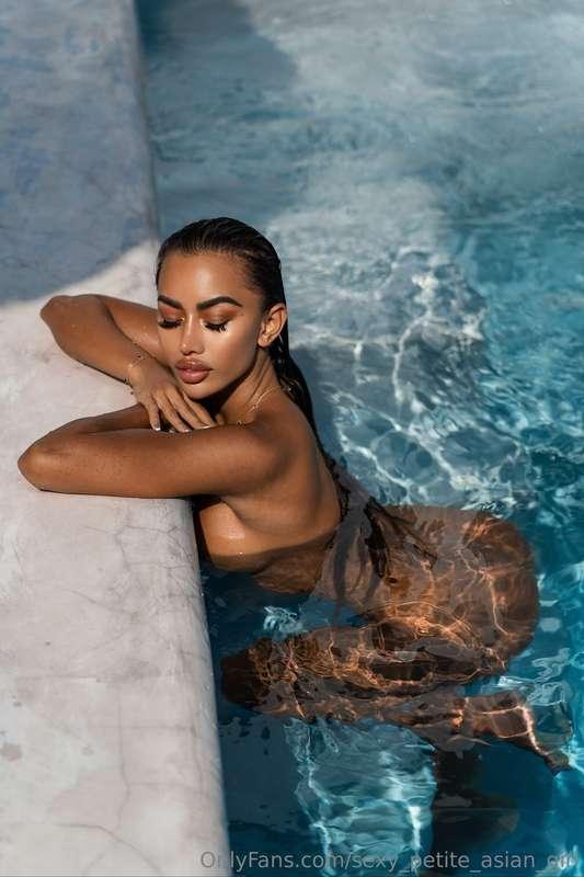 Wanna join me? 💦