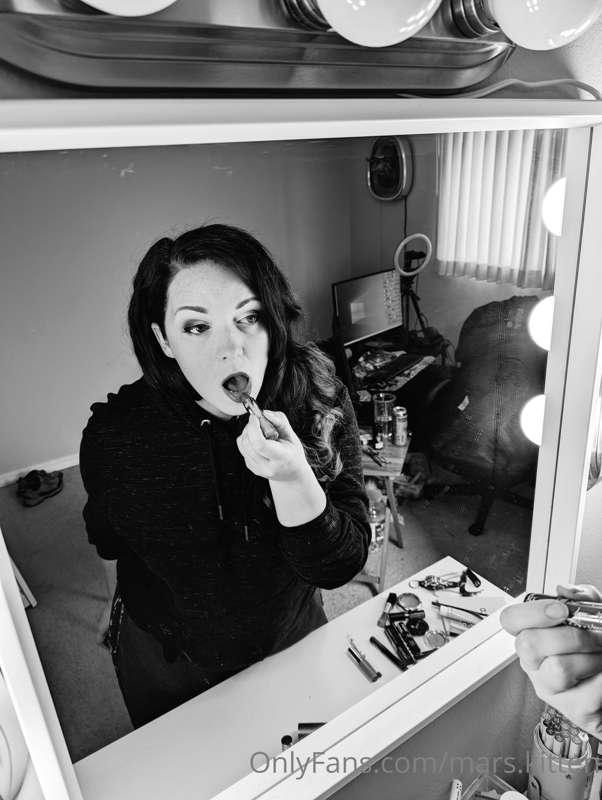 Getting ready for the day. :3