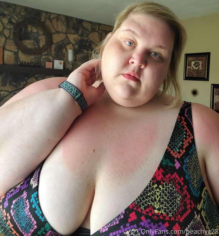 Who has a pool I can lounge by?